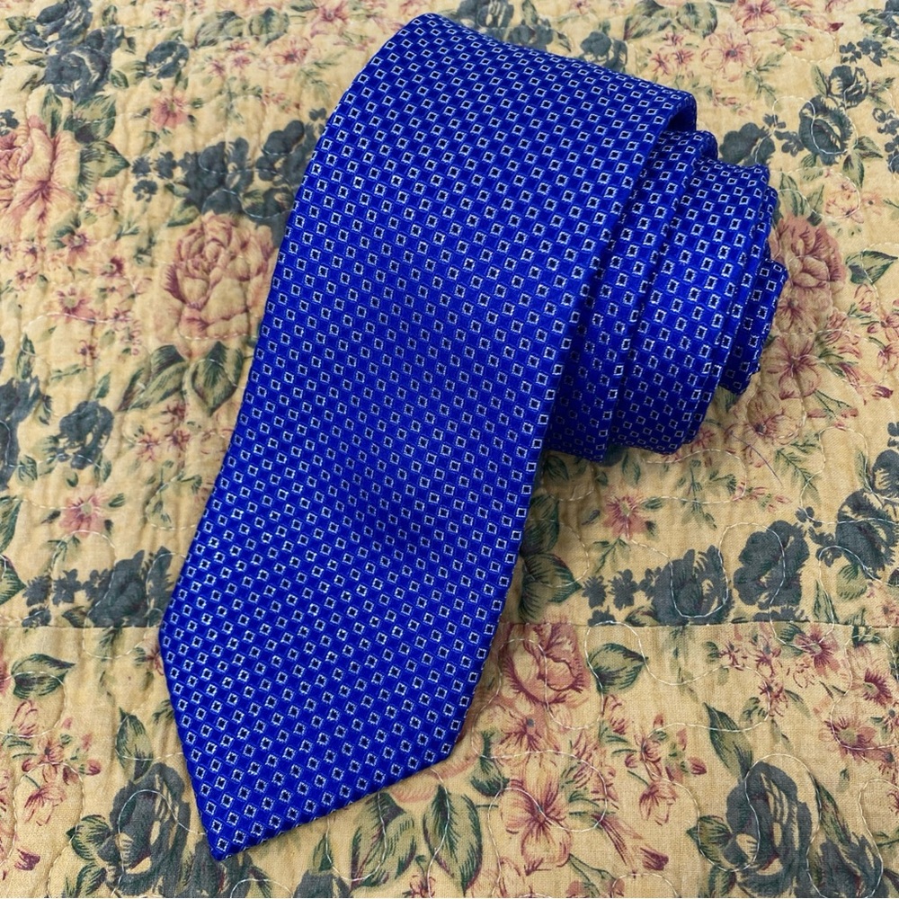 Classic Blue Micro-Pattern Men's Tie